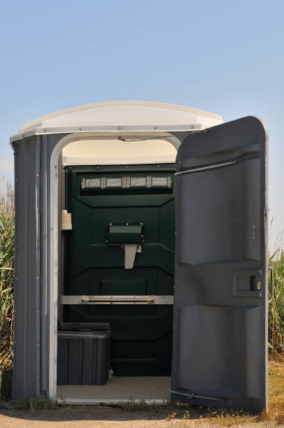 Porta potty rental for outdoor events in Waukomis, OK